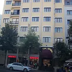 Kecik Restaurant ホテル 3*