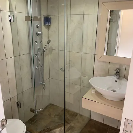 Kecik Restaurant Hotel